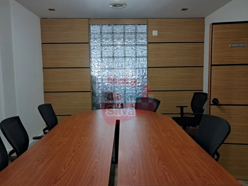 Loja para Arrendamento em Almada, Cova da Piedade, Pragal e Cacilhas Foto 13