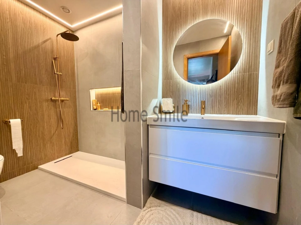 Apartamento T3 para Venda em Parque das Nações Foto 35