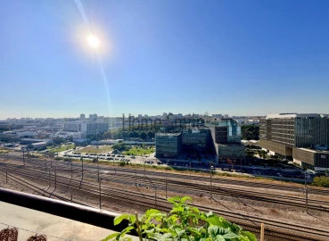 Apartamento T3 para Venda em Parque das Nações