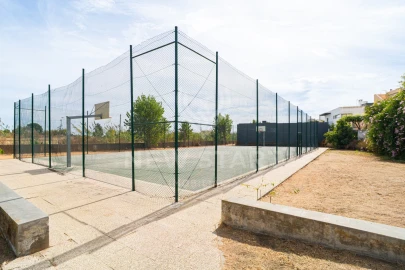 Apartamento T3 para Venda em Quelfes