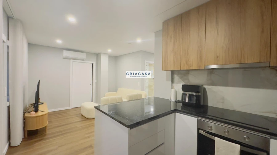 Apartamento T1 para Venda em Viseu Foto 9