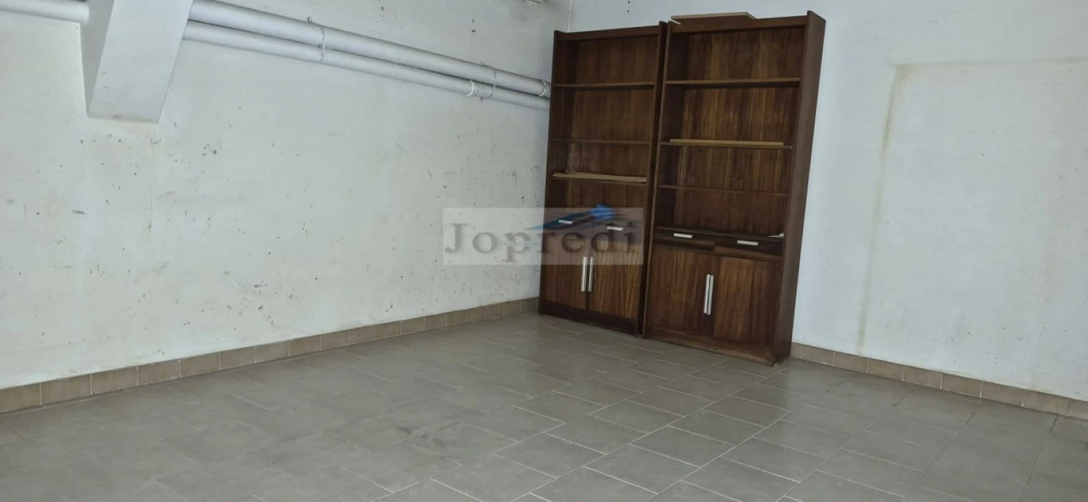 Apartamento T2 para Arrendamento em Carcavelos e Parede Foto 16