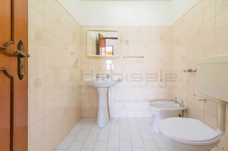 Apartamento T3 para Venda em Massamá e Monte Abraão Foto 17