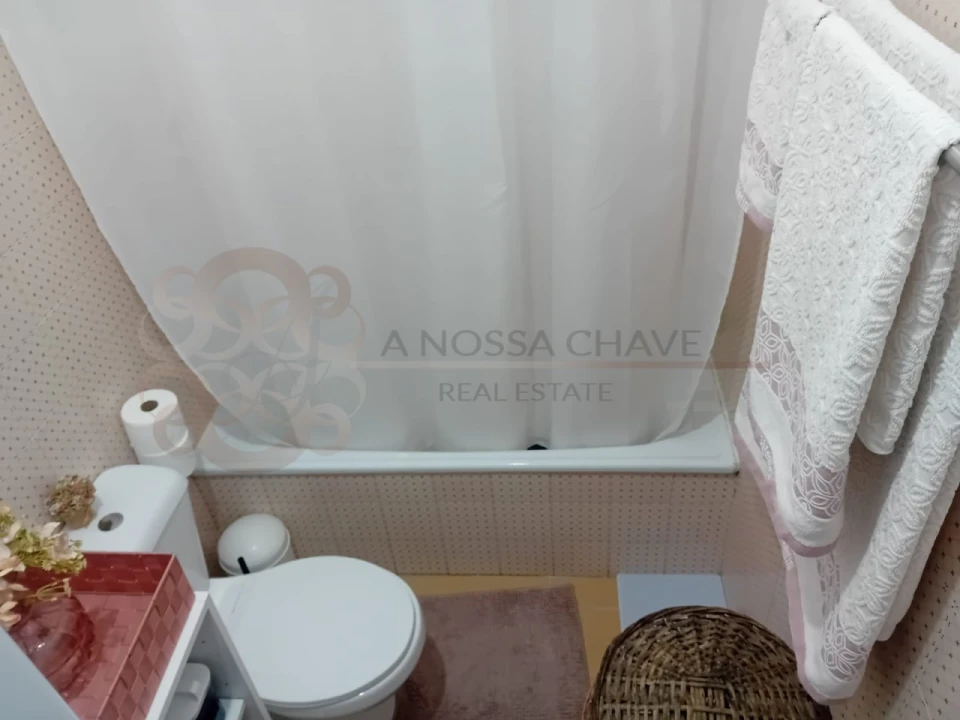 Apartamento para Venda em Amora Foto 8