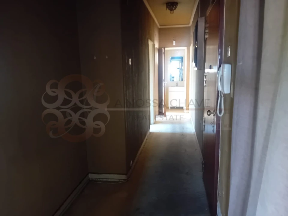 Apartamento T4 para Venda em Alvalade Foto 28
