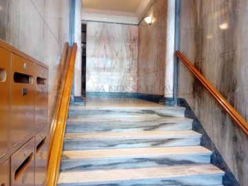Apartamento T4 para Venda em Alvalade
