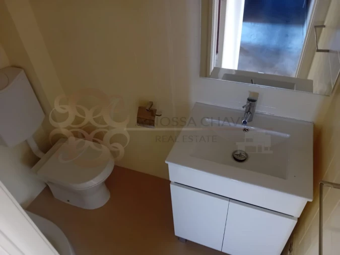 Apartamento T4 para Venda em Alvalade Foto 11