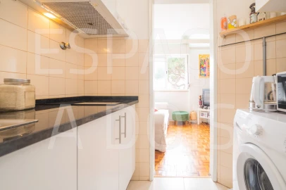 Apartamento T1 para Arrendamento em Carcavelos e Parede