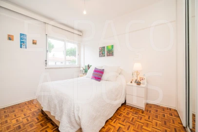 Apartamento T1 para Arrendamento em Carcavelos e Parede