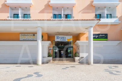 Apartamento T1 para Arrendamento em Carcavelos e Parede