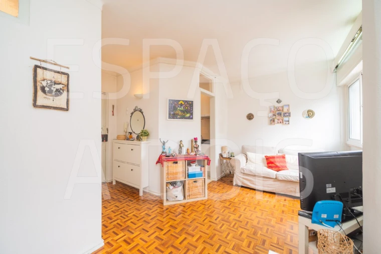 Apartamento T1 para Arrendamento em Carcavelos e Parede Foto 7