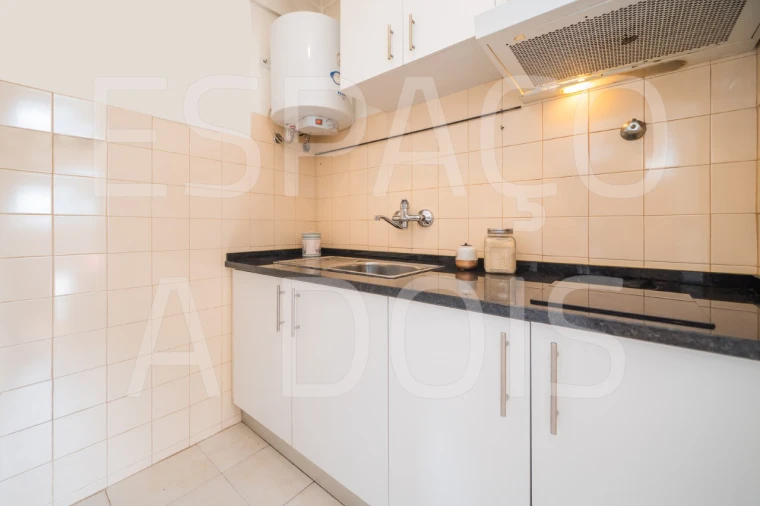 Apartamento T1 para Arrendamento em Carcavelos e Parede Foto 13