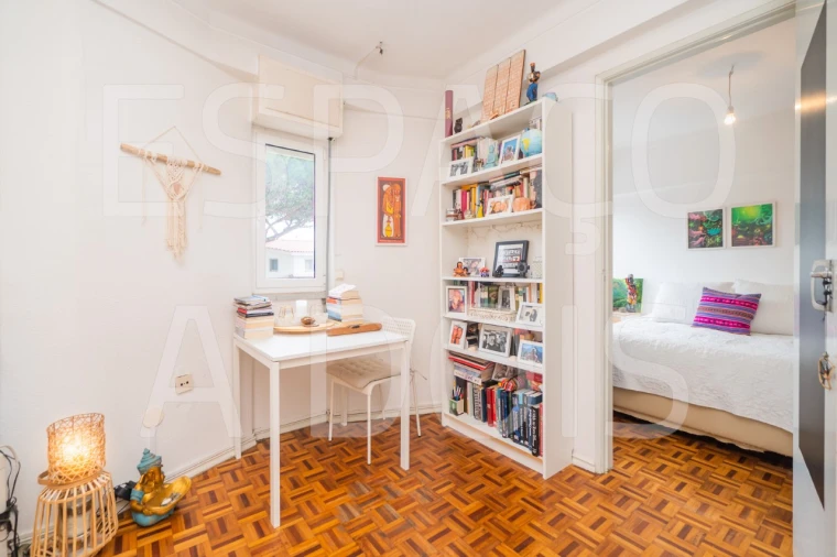 Apartamento T1 para Arrendamento em Carcavelos e Parede Foto 14