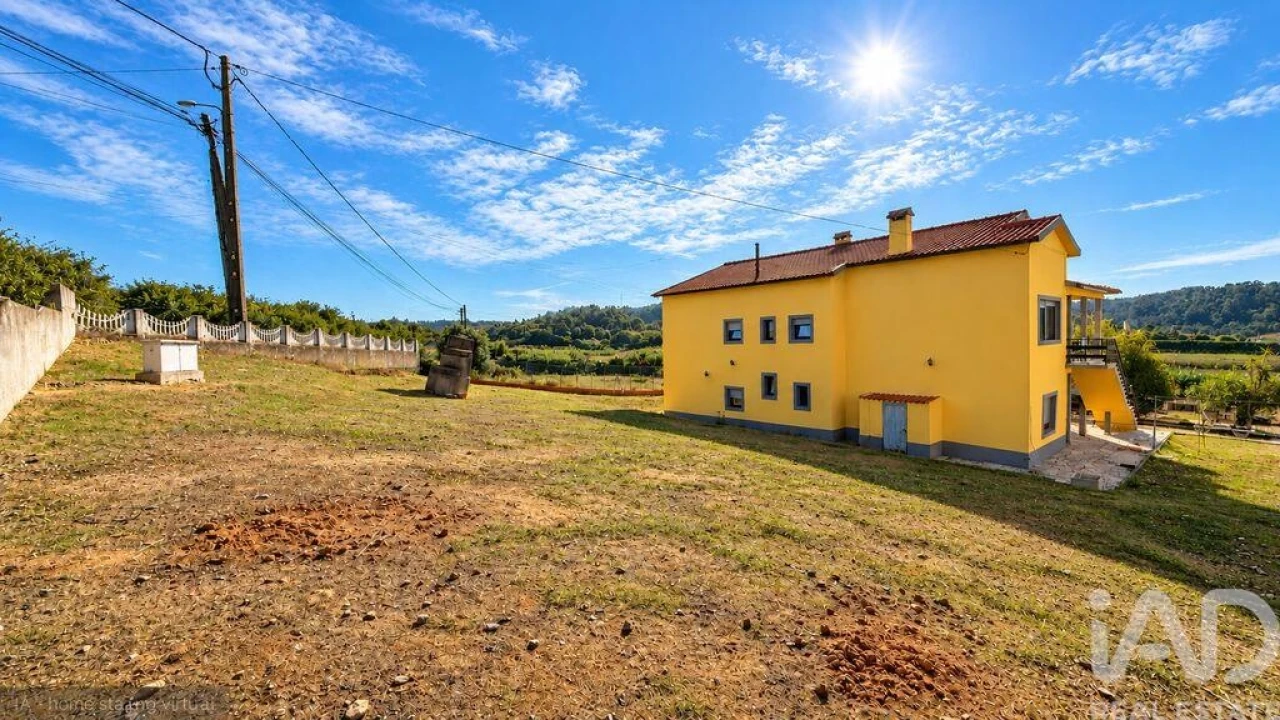 Quinta T3 para Venda em Santo Isidoro Foto 3