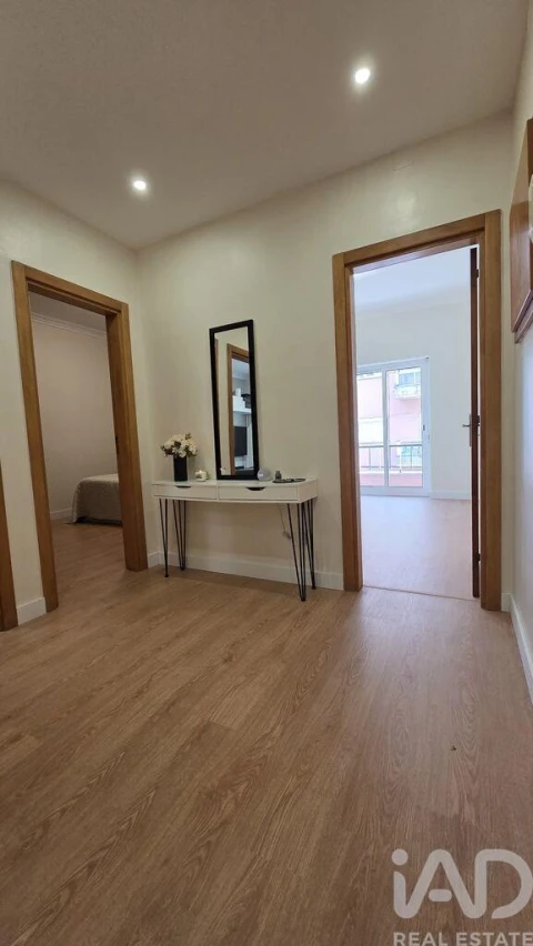 Apartamento T2 para Venda em Mina de Água