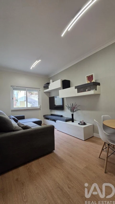 Apartamento T2 para Venda em Mina de Água