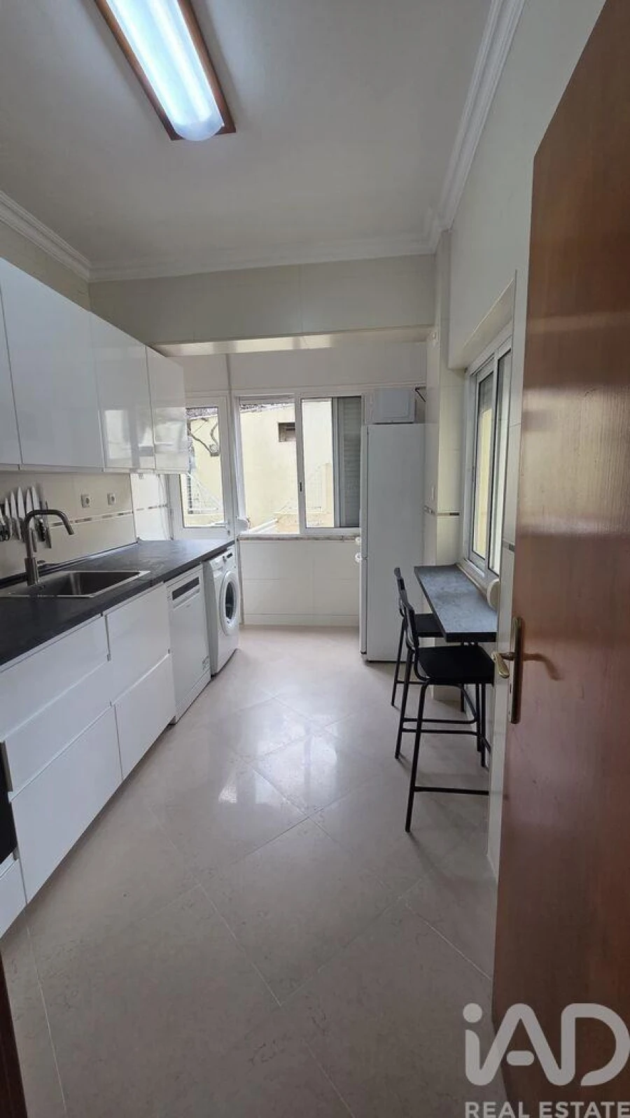 Apartamento T2 para Venda em Mina de Água Foto 11