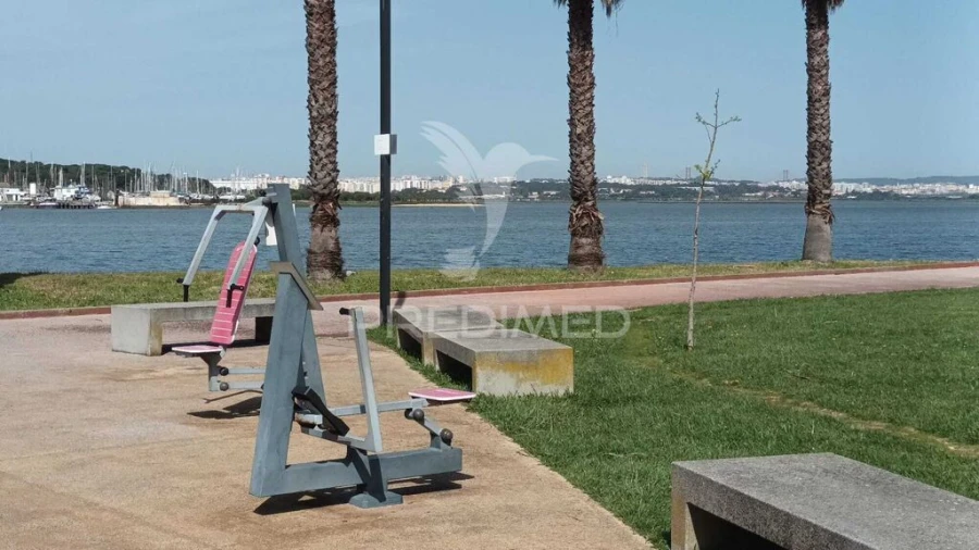 Apartamento T2 para Venda em Seixal, Arrentela e Aldeia de Paio Pires Foto 15