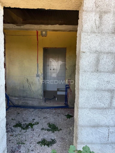 Moradia T2 para Venda em Benedita