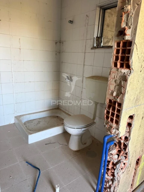 Moradia T2 para Venda em Benedita