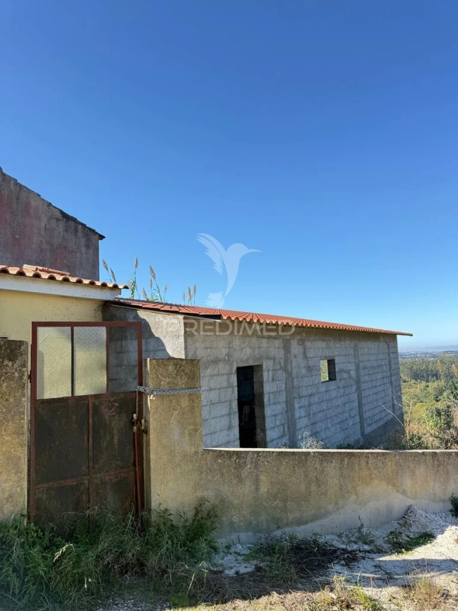 Moradia T2 para Venda em Benedita Foto 19