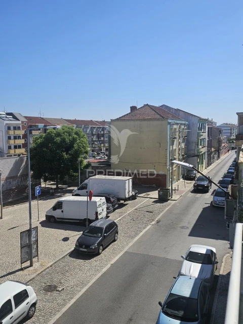 Apartamento T1 para Venda em Baixa da Banheira e Vale da Amoreira