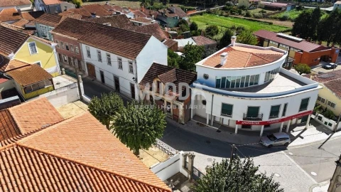 Loja para Venda em Angeja