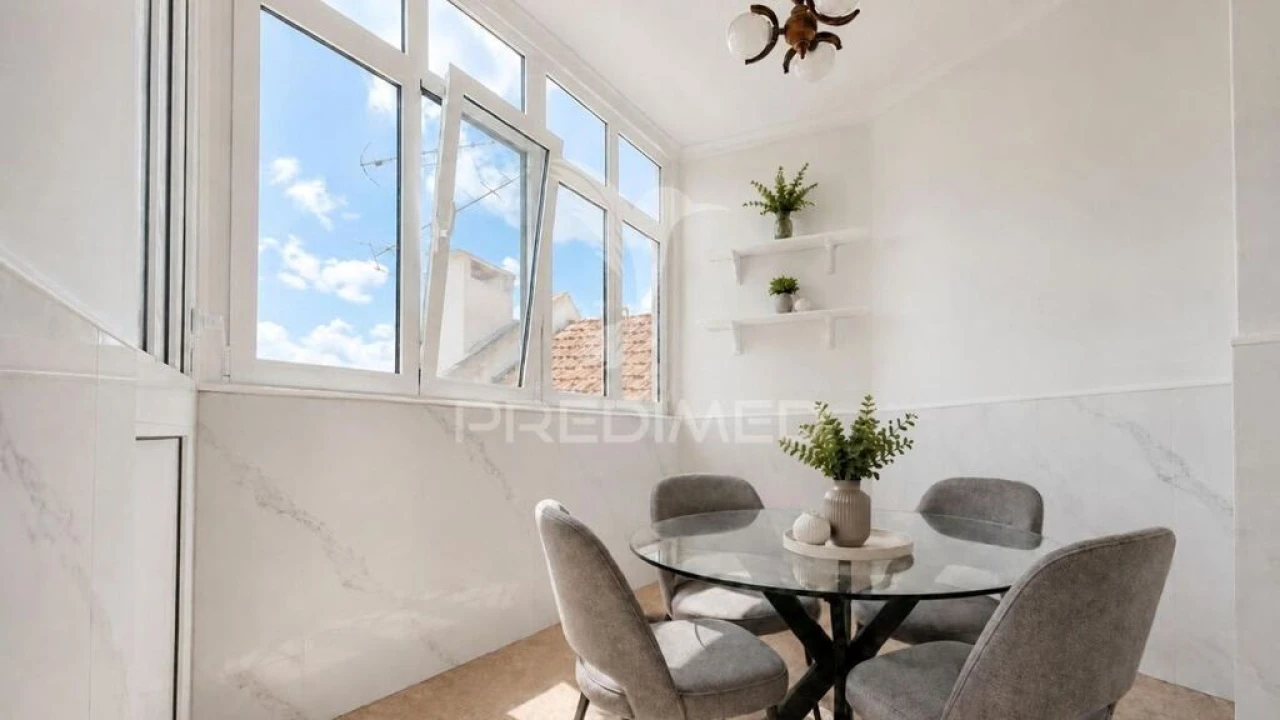 Apartamento T2 para Venda em São Vicente Foto 13