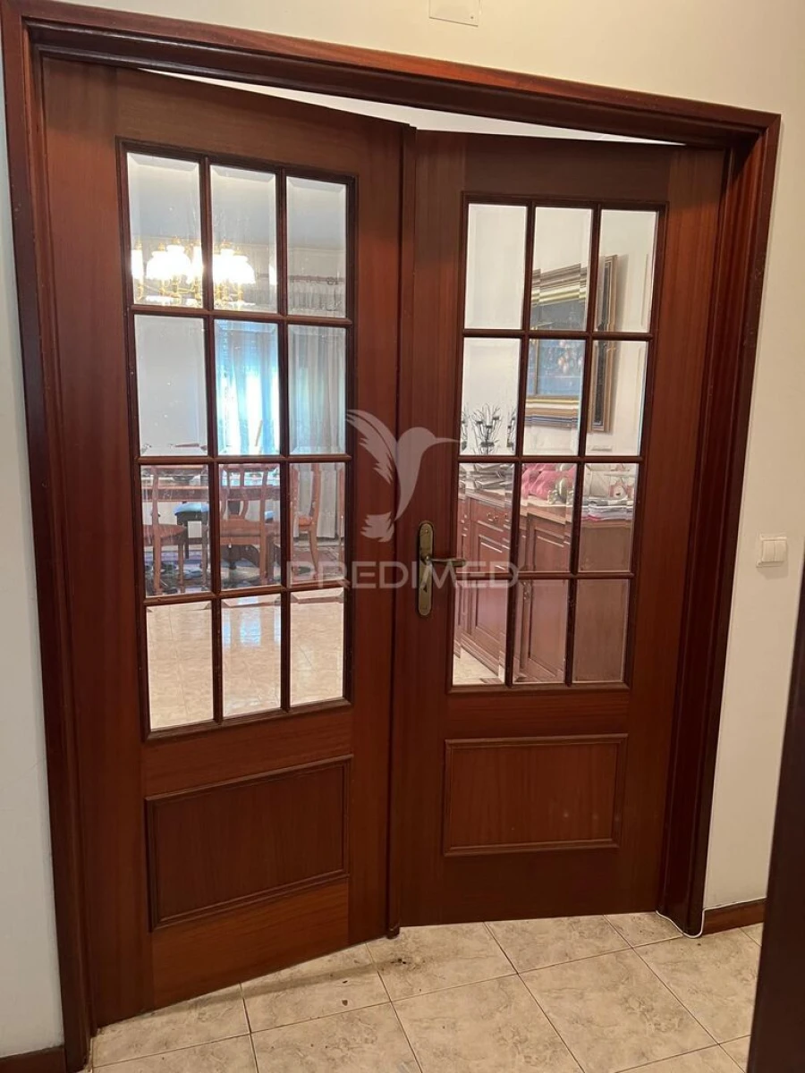 Apartamento T2 para Venda em Águas Livres Foto 3
