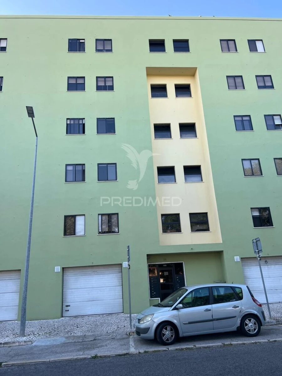 Apartamento T2 para Venda em Águas Livres Foto 19
