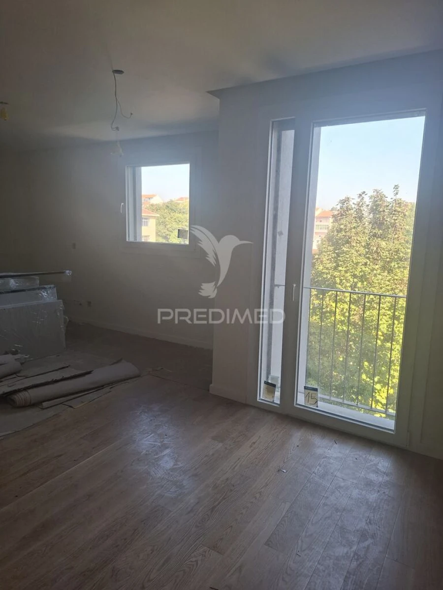 Apartamento T2 para Venda em Bonfim Foto 2
