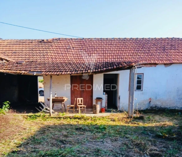 Moradia T3 para Venda em Monte Redondo e Carreira Foto 3