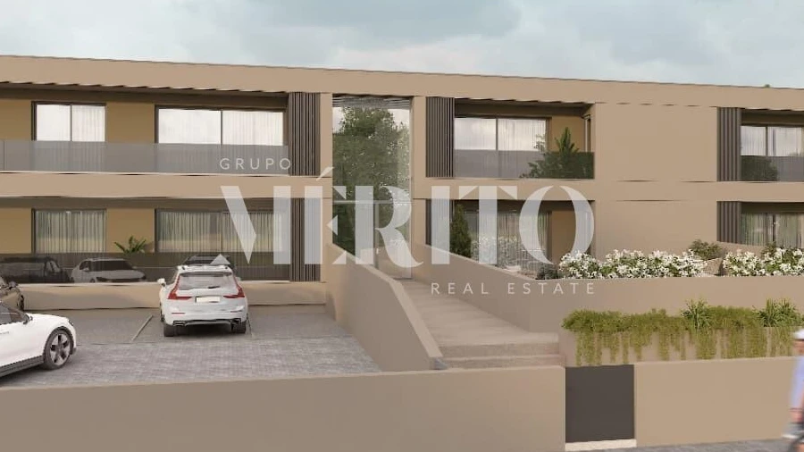 Apartamento T1 para Venda em Adães