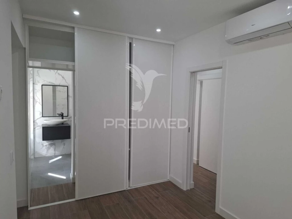 Apartamento T2 para Venda em Falagueira-Venda Nova Foto 13
