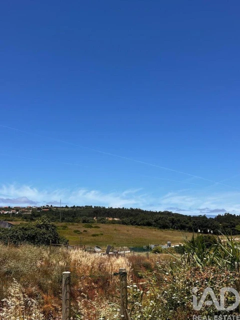 Moradia para Venda em Santa Maria, São Pedro e Sobral da Lagoa