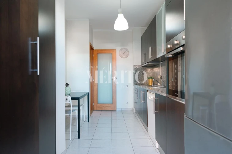 Apartamento T2 para Venda em Aldão Foto 14