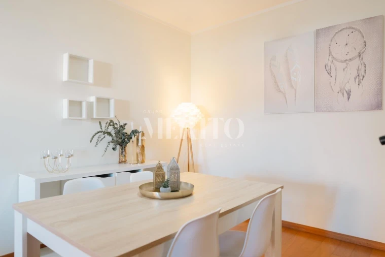 Apartamento T2 para Venda em Aldão Foto 11