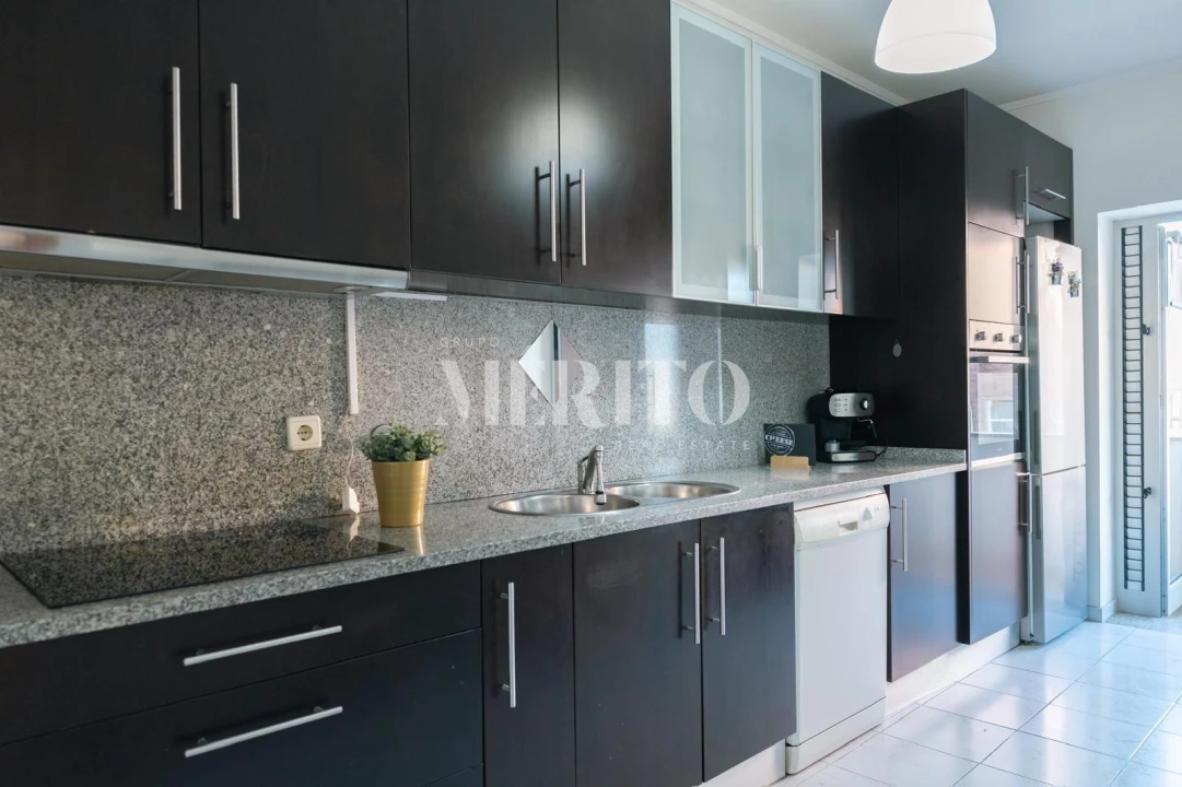 Apartamento T2 para Venda em Aldão Foto 16