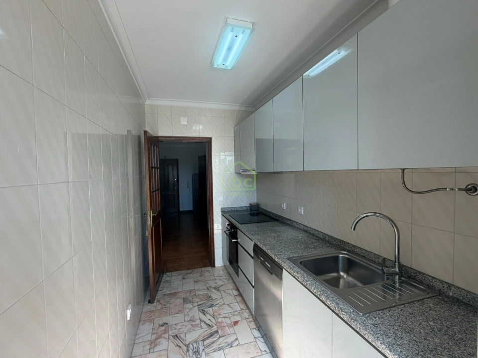 Apartamento T1 para Venda em Póvoa de Varzim, Beiriz e Argivai Foto 4