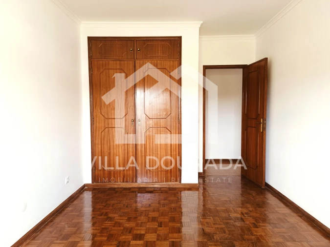 Apartamento T3 para Venda em Rio Tinto Foto 8