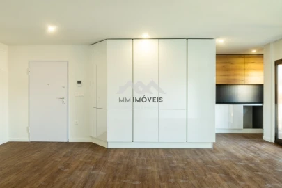 Apartamento T1 para Venda em Coronado (São Romão e São Mamede)