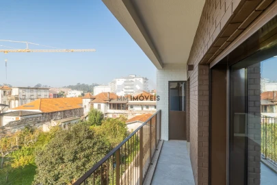 Apartamento T3 para Venda em Coronado (São Romão e São Mamede)