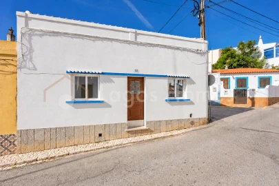 Moradia T3 para Venda em Lagos (São Sebastião e Santa Maria)