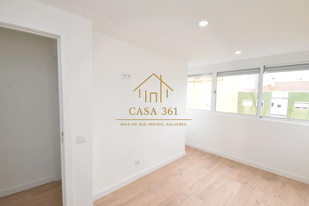 Apartamento T2 para Venda em Castanheira do Ribatejo e Cachoeiras Foto 22