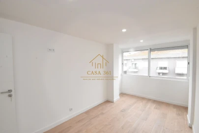 Apartamento T2 para Venda em Castanheira do Ribatejo e Cachoeiras