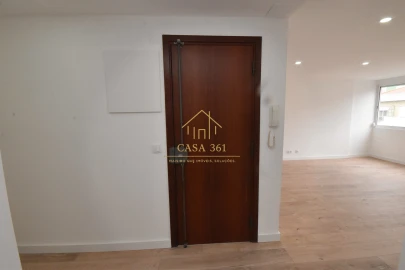 Apartamento T2 para Venda em Castanheira do Ribatejo e Cachoeiras