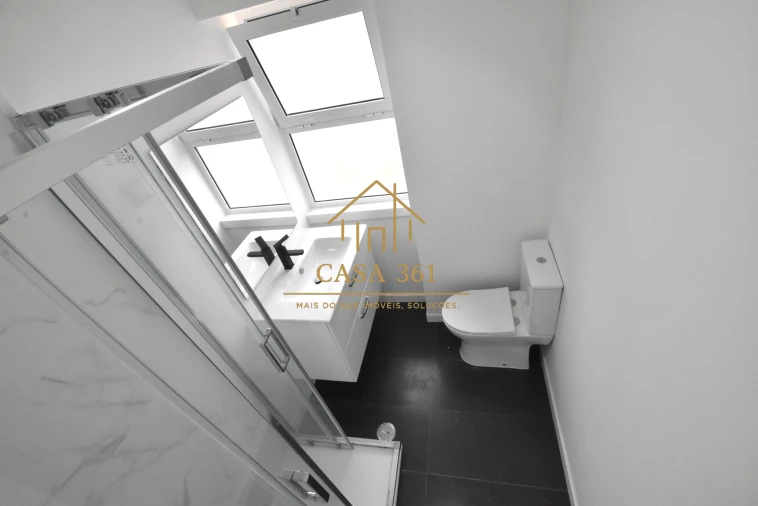 Apartamento T2 para Venda em Castanheira do Ribatejo e Cachoeiras Foto 26