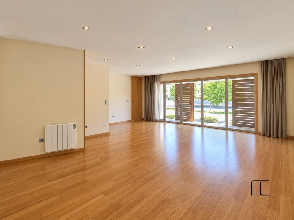 Apartamento T2 para Venda em Silvalde Foto 1