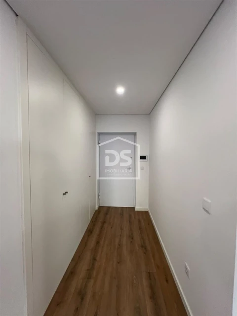 Apartamento T1 para Venda em Tondela e Nandufe