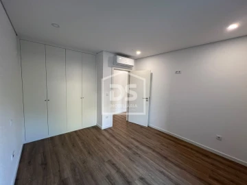 Apartamento T1 para Venda em Tondela e Nandufe